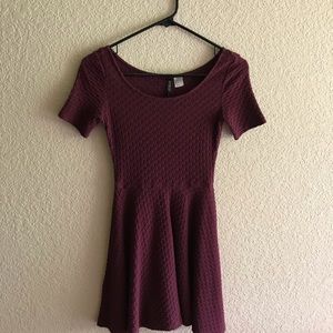 burgundy h&m dress .